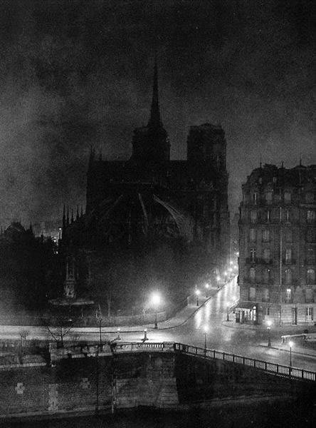 Notre Dame de París. Fotografía de Brassaï, 1933