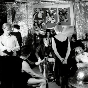 Andy Warhol : Le génie du Pop Art et la Factory qui bouscula le monde