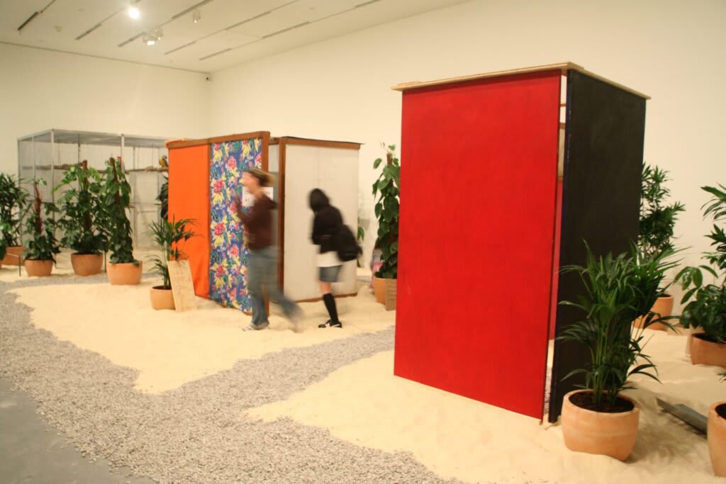 Instalación Tropicália de Hélio Oiticica