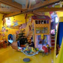 Installation pour la Maison de Slava Polunin. 2008