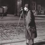 Autoportrait de Brassaï, 1932, boulevard Saint-Jacques