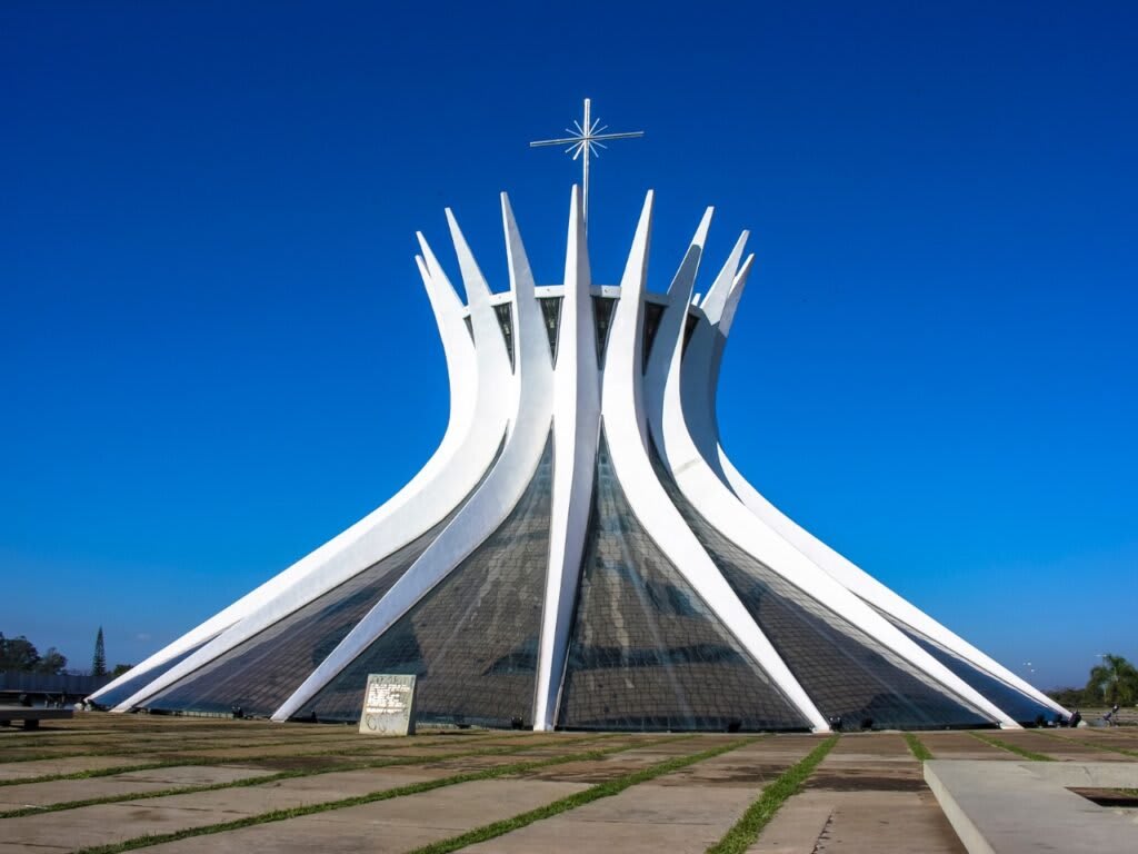 Metropolitankathedrale Nossa Senhora Aparecida - Oscar Niemeyer